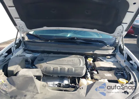 2020 Jeep Cherokee Latitude Fwd из США, поврежденный, VIN 1C4PJLCB0LD650180